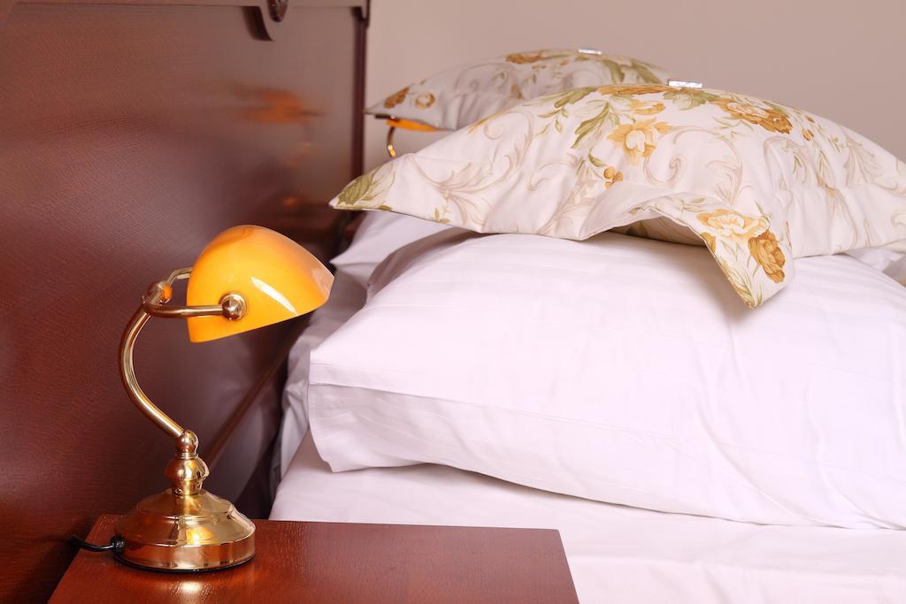 Zdroj Wojciech Aparthotel Lądek-Zdrój Szoba fotó
