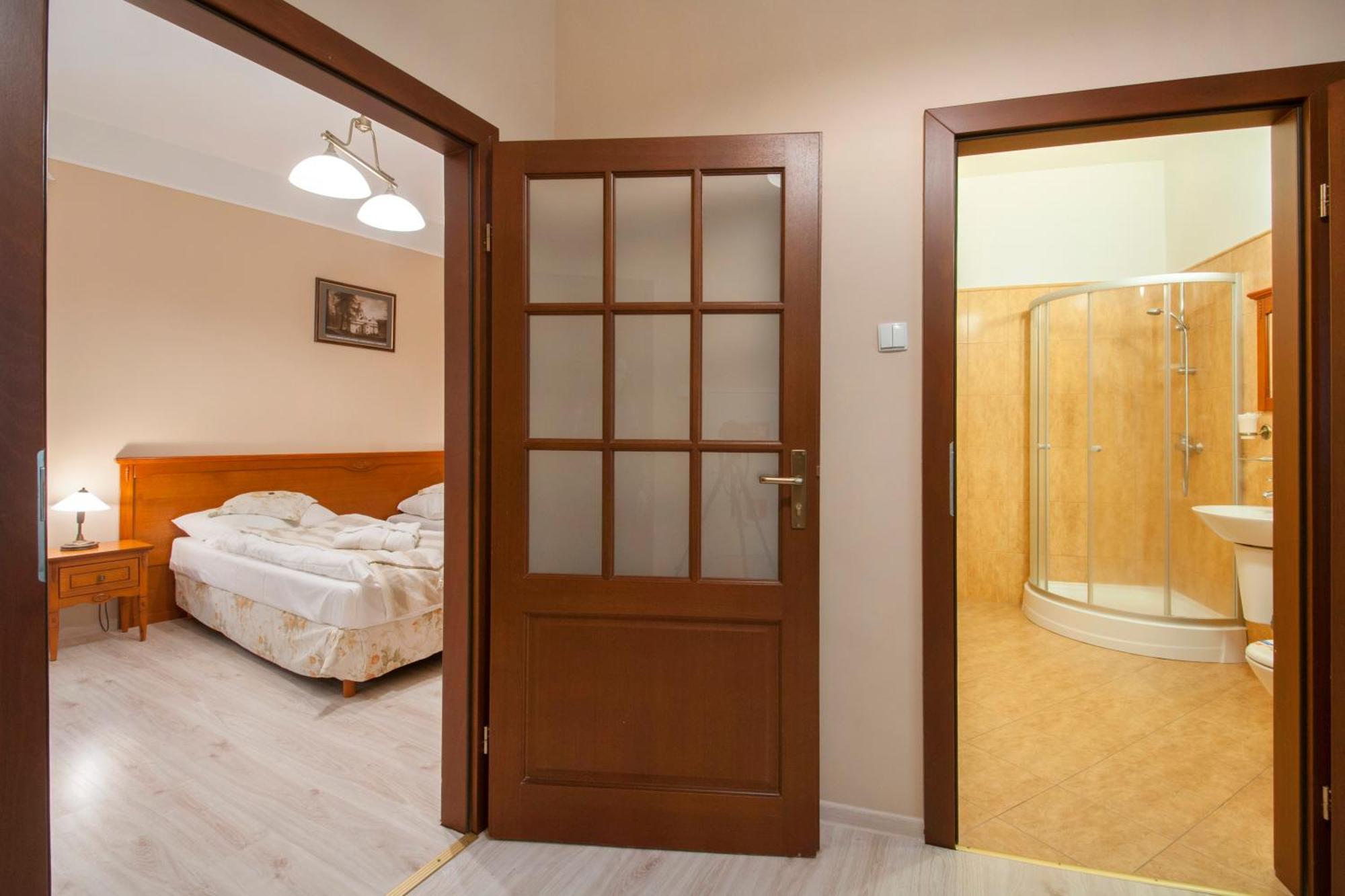 Zdroj Wojciech Aparthotel Lądek-Zdrój Kültér fotó